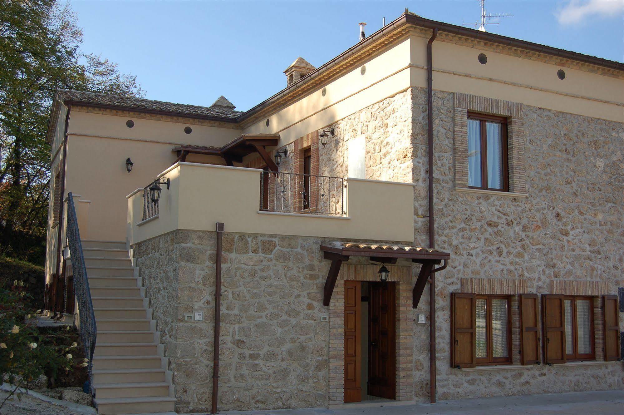 Le Pietre Ricce B&B Roccamontepiano Buitenkant foto